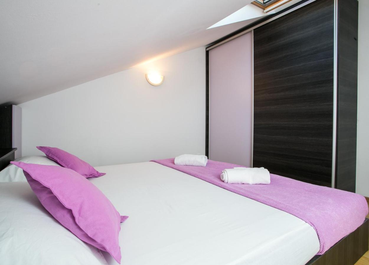Marlo Apartment